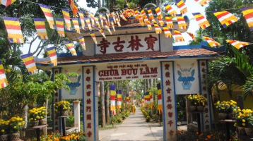 Chùa cổ Bửu Lâm - Điểm tham quan du lịch văn hóa tâm linh