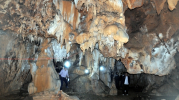 Hang Rồng - Điểm nhấn mới về du lịch trên Cao nguyên đá Hà Giang