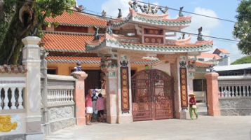 Kiên Giang: Đền thờ Nguyễn Trung Trực thu hút khách du lịch